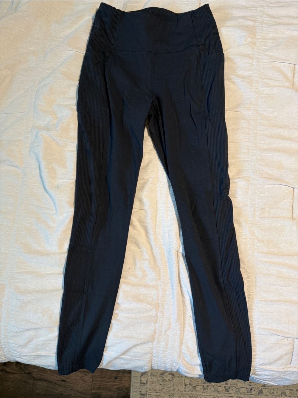 Women’s yoga pants